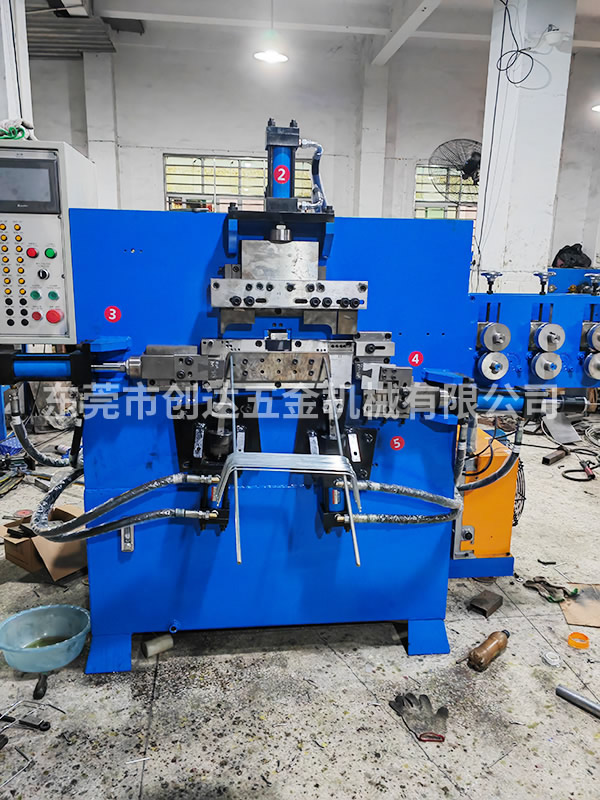 鋼線(xiàn)成型墩頭設(shè)備