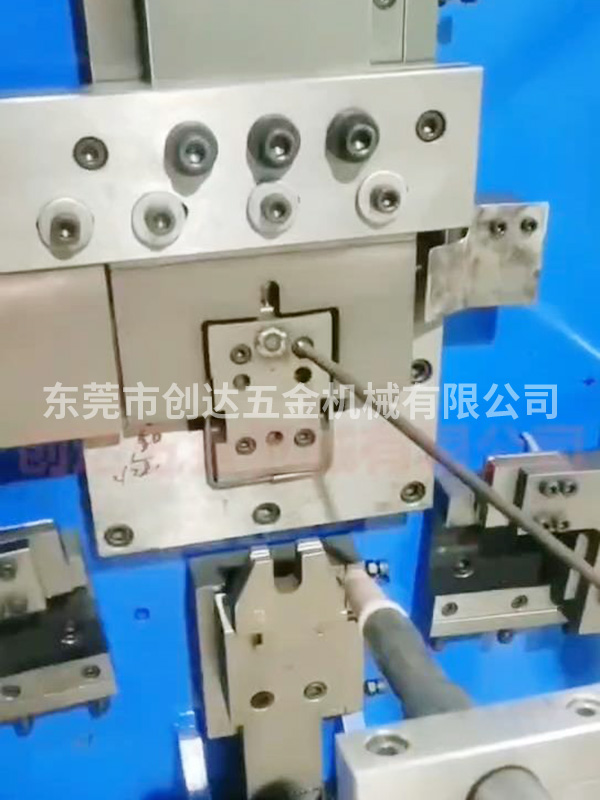 成型焊接一體機(jī)